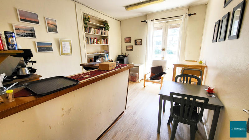 Maison - 366 m² - 20 pièces