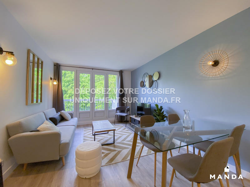 Chambre - 12 m² - 4 pièces