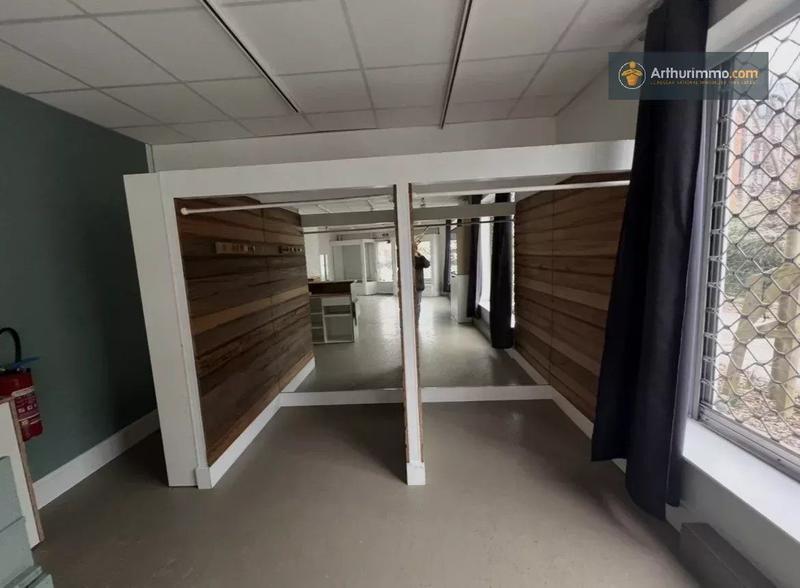 Magasins - 42 m² - 1 pièce