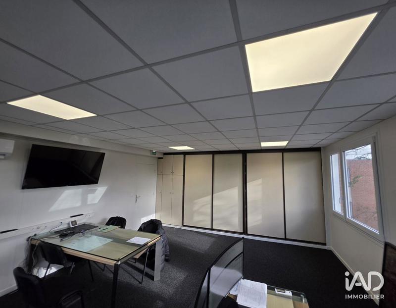 Bureau - 137 m²