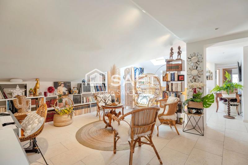 Appartement - 171 m² - 7 pièces