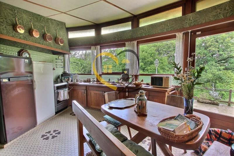 Propriété - 134 m² - 5 pièces