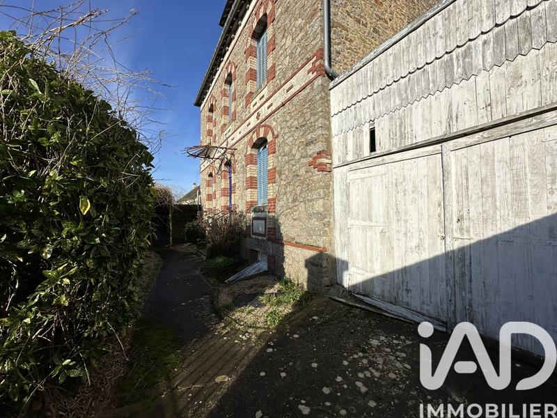 Maison - 120 m² - 7 pièces