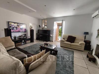 Maison - 101 m² - 4 pièces