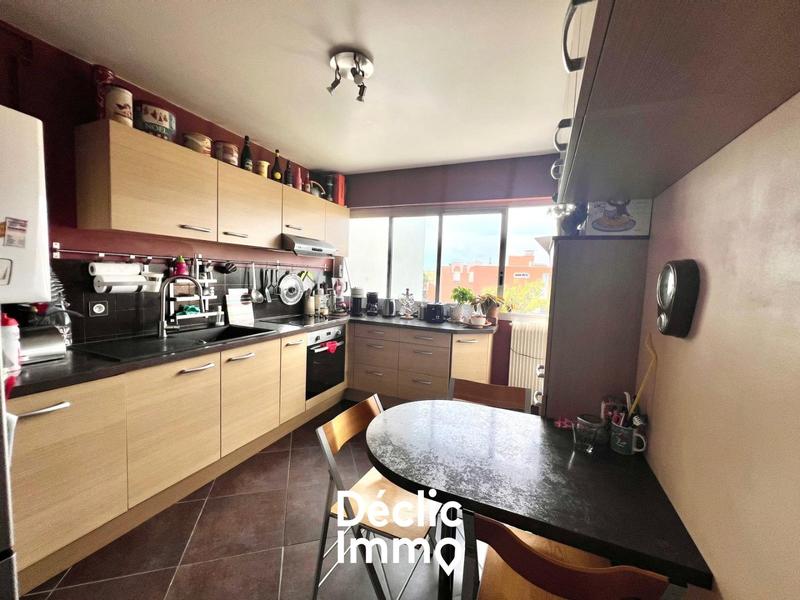 Appartement - 98 m² - 5 pièces