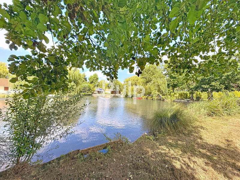 Pavillon - 126 m² - 8 pièces