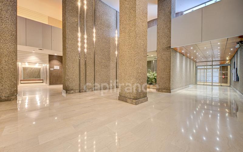 Appartement - 156 m² - 6 pièces