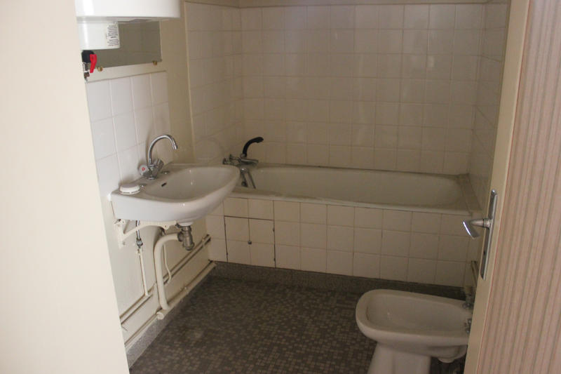 Appartement - 94 m² - 5 pièces