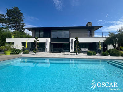 Maison contemporaine - 262 m² - 12 pièces