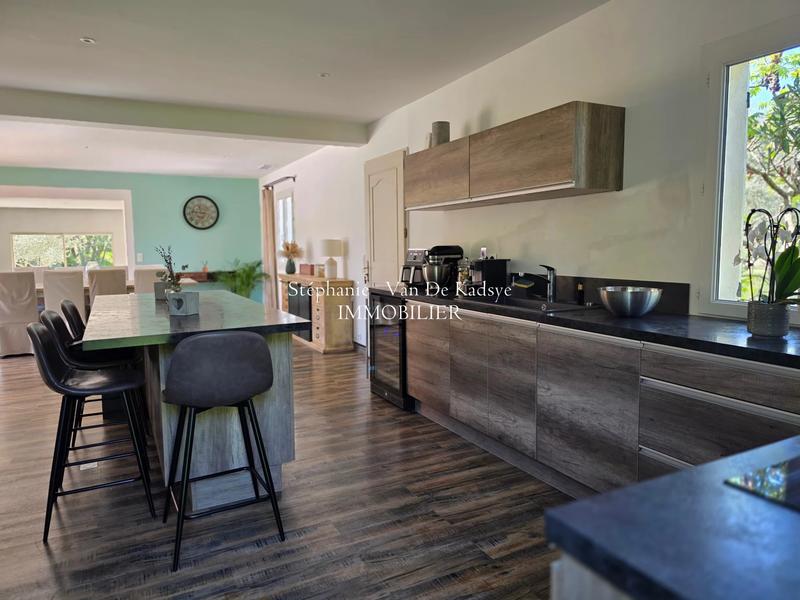 Villa - 166 m² - 5 pièces