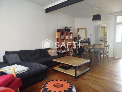 Maison - 105 m² - 5 pièces