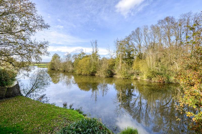 Maison - 171 m² - 7 pièces