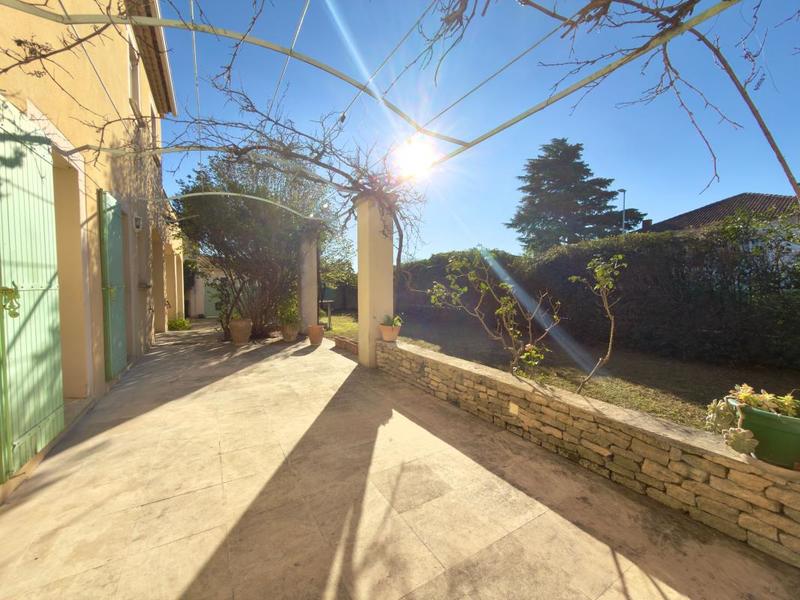 Propriété - 187 m² - 7 pièces