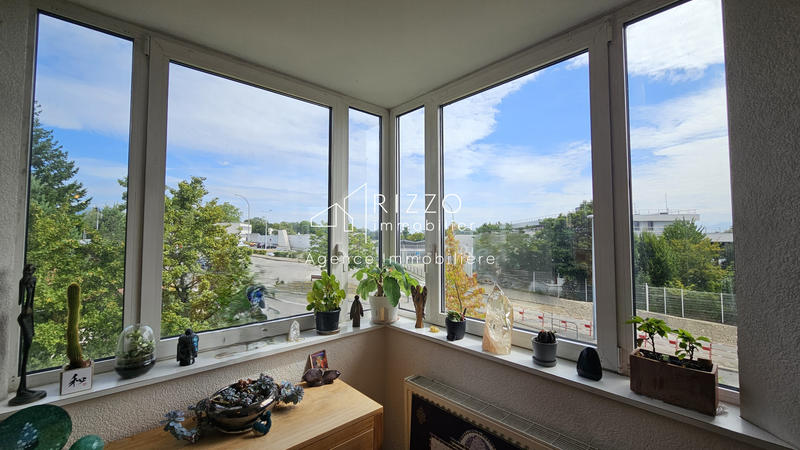 Appartement - 111 m² - 5 pièces