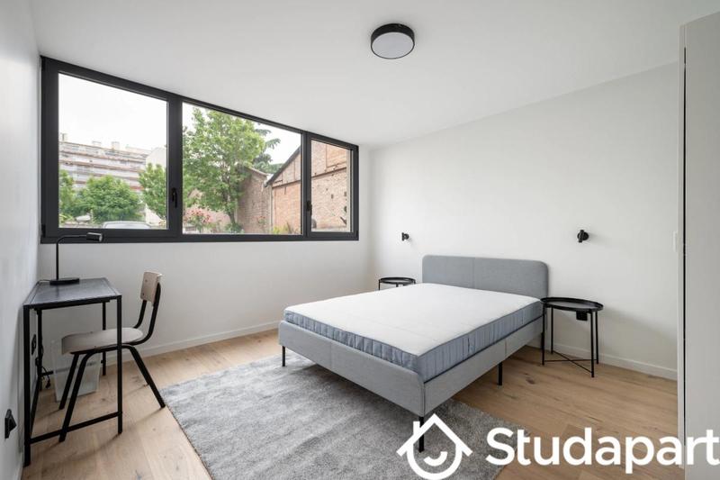 Chambre - 10 m² - 1 pièce