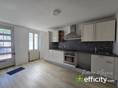 Maison - 121 m² - 5 pièces