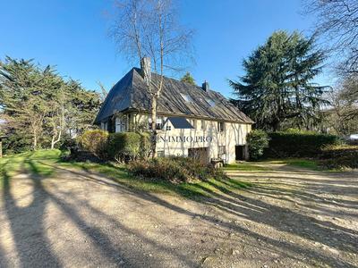 Maison ancienne - 186 m² - 8 pièces