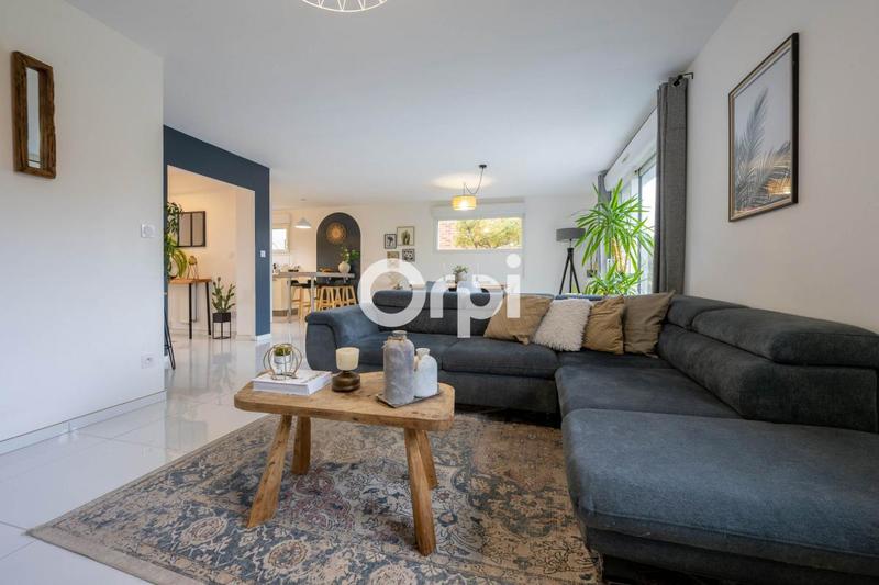 Maison - 120 m² - 5 pièces