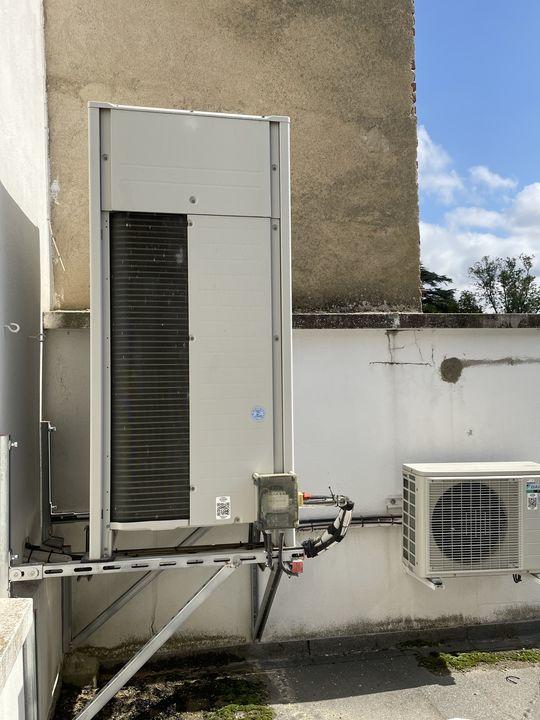 Immeuble - 235 m² - 14 pièces