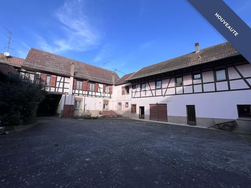 Maison - 374 m² - 17 pièces