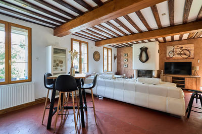 Maison - 211 m² - 7 pièces