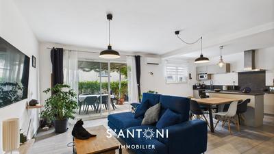 Maison - 89 m² - 4 pièces