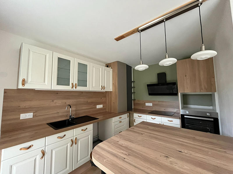 Appartement - 82 m² - 4 pièces