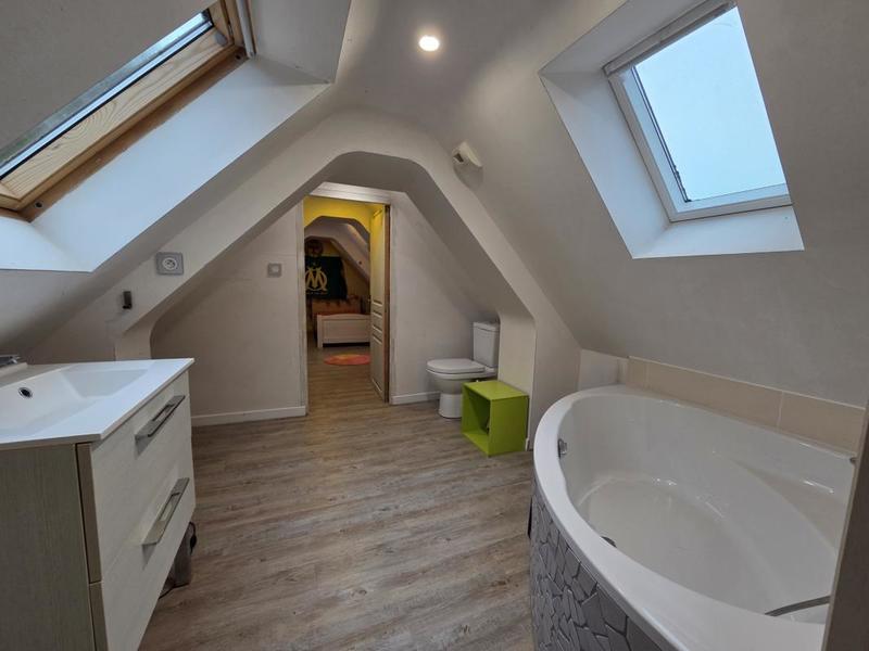 Maison - 91 m² - 4 pièces