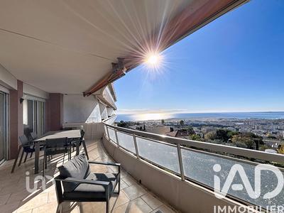 Appartement - 86 m² - 4 pièces