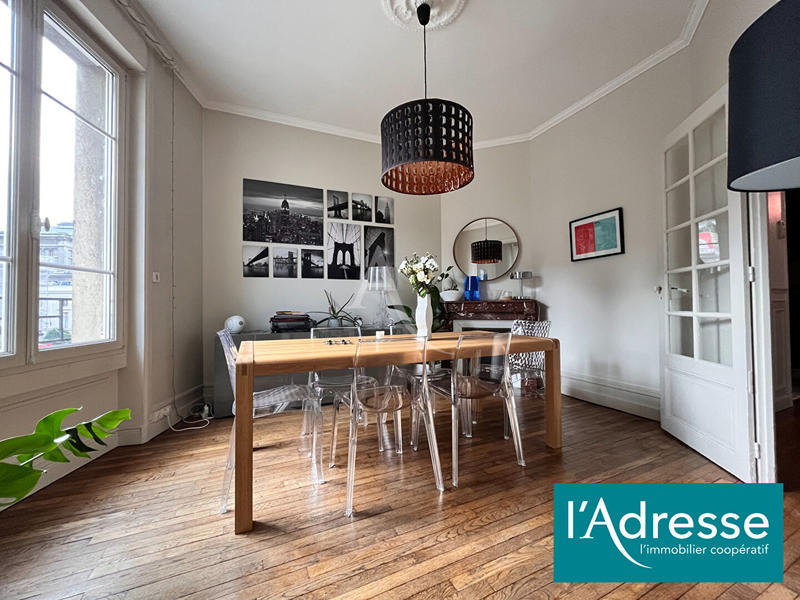 Appartement - 88 m² - 5 pièces