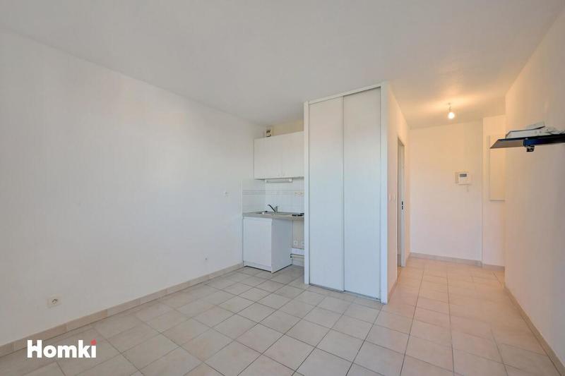Studio - 21 m² - 1 pièce