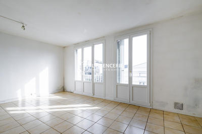 Appartement - 67 m² - 4 pièces