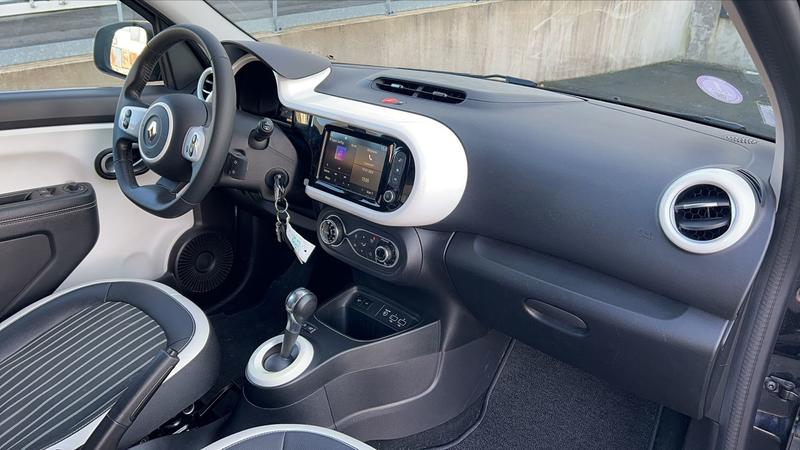 Renault Twingo III 0.9 TCe 95 Edc6 Intens