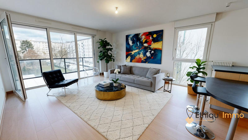 Appartement - 75 m² - 3 pièces