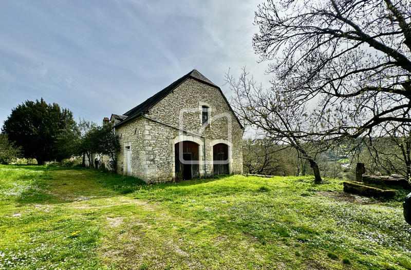 Maison - 128 m² - 9 pièces