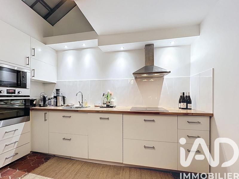 Appartement - 64 m² - 2 pièces