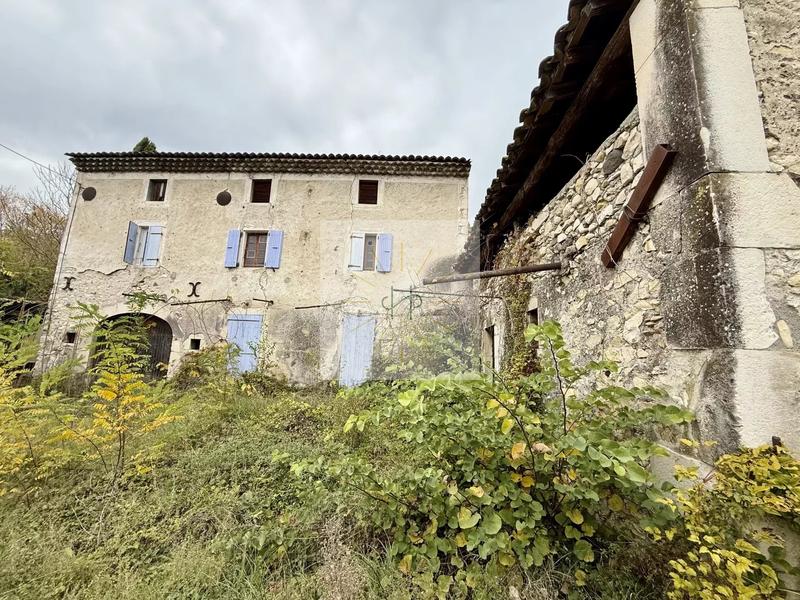 Maison - 143 m² - 6 pièces