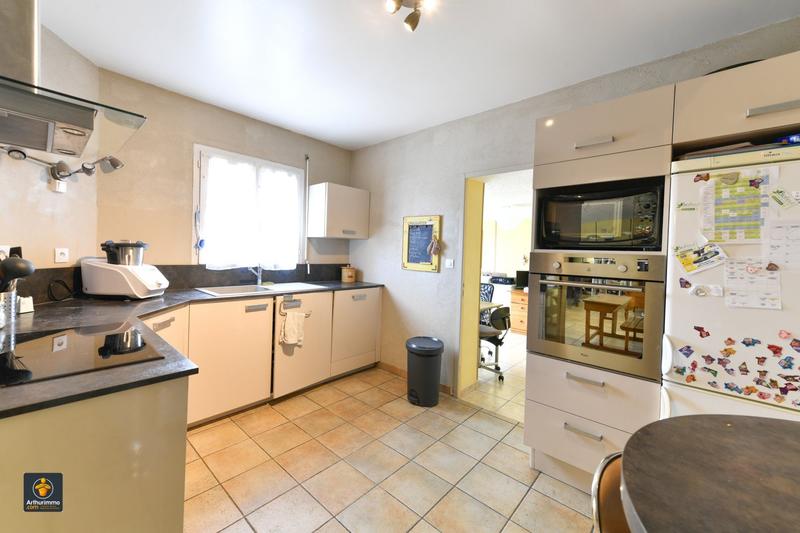 Maison - 122 m² - 5 pièces