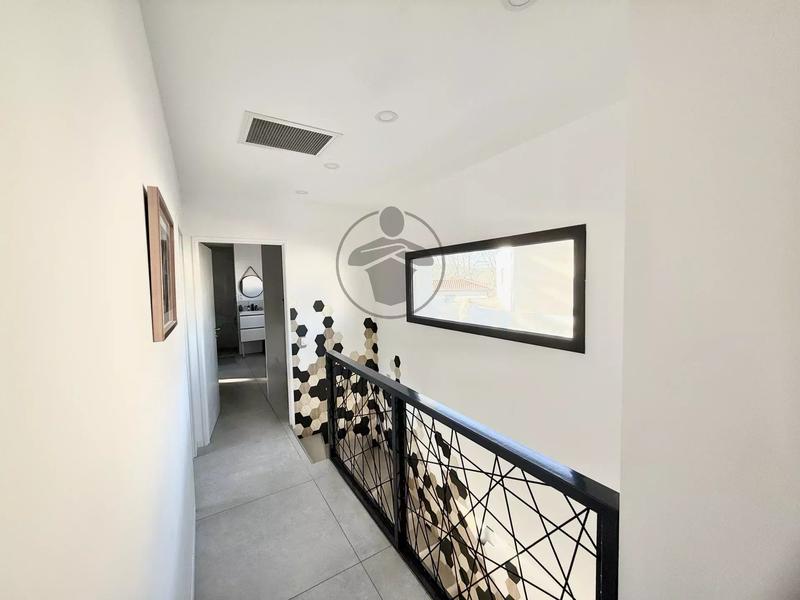 Maison - 138 m² - 6 pièces