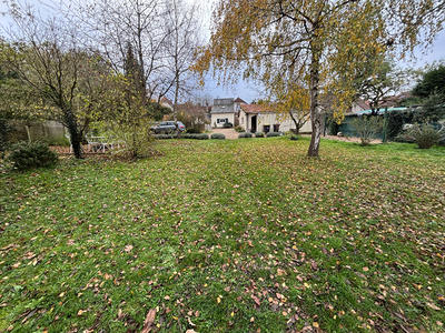Maison - 140 m² - 7 pièces