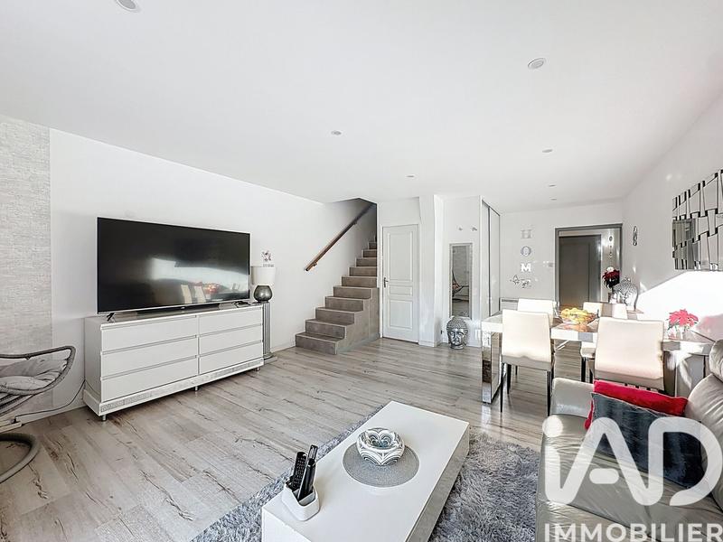 Maison - 115 m² - 5 pièces