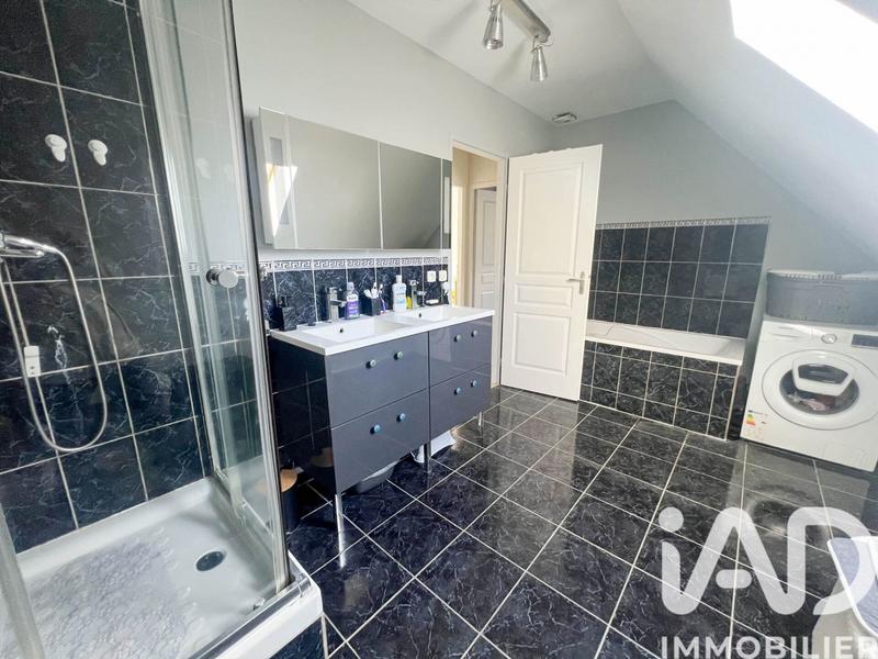 Maison - 116 m² - 6 pièces