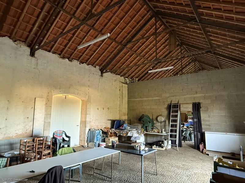 Propriété - 220 m² - 10 pièces