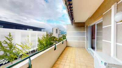 Appartement - 81 m² - 4 pièces