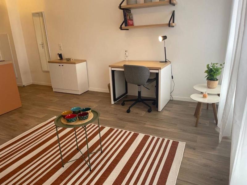 Studio - 24 m² - 3 pièces