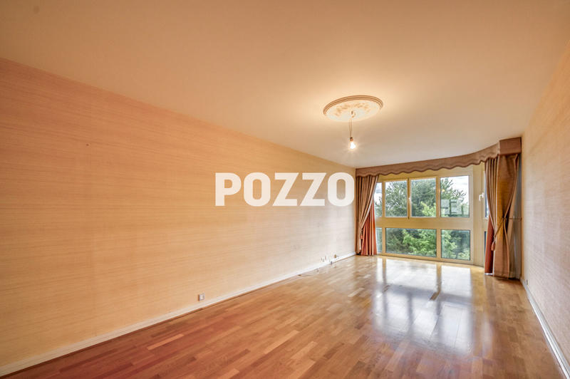 Appartement - 75 m² - 3 pièces