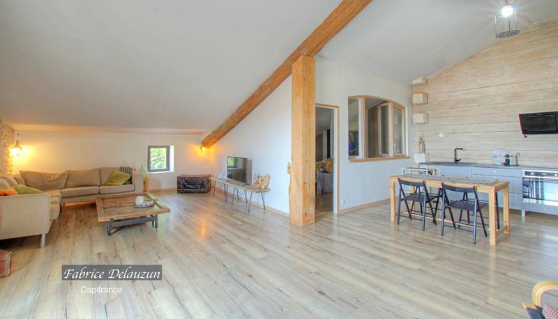 Mas - 230 m² - 6 pièces