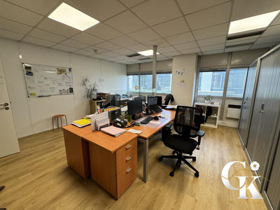 Bureau - 294 m²