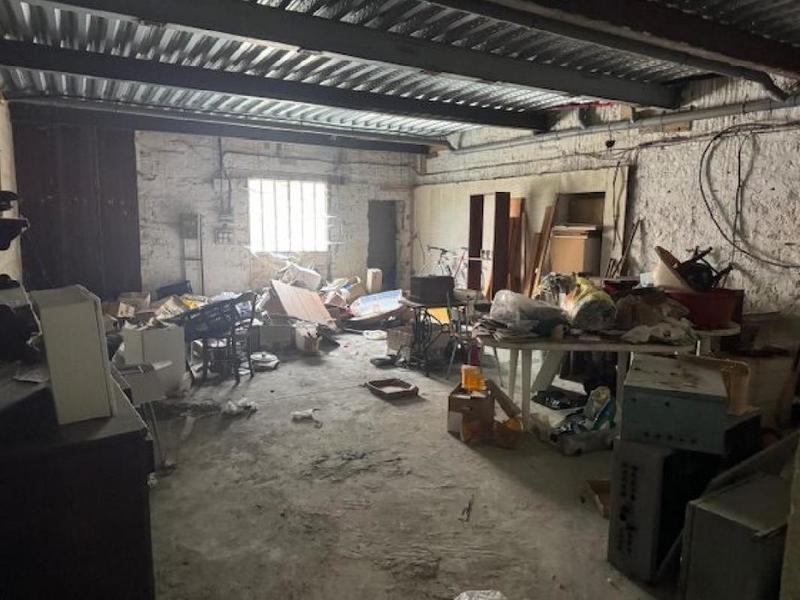 Maison - 350 m² - 9 pièces