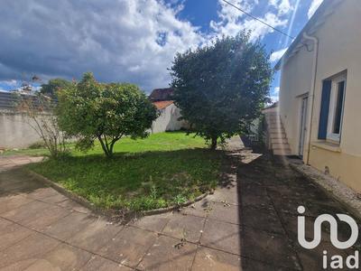 Maison - 157 m² - 8 pièces